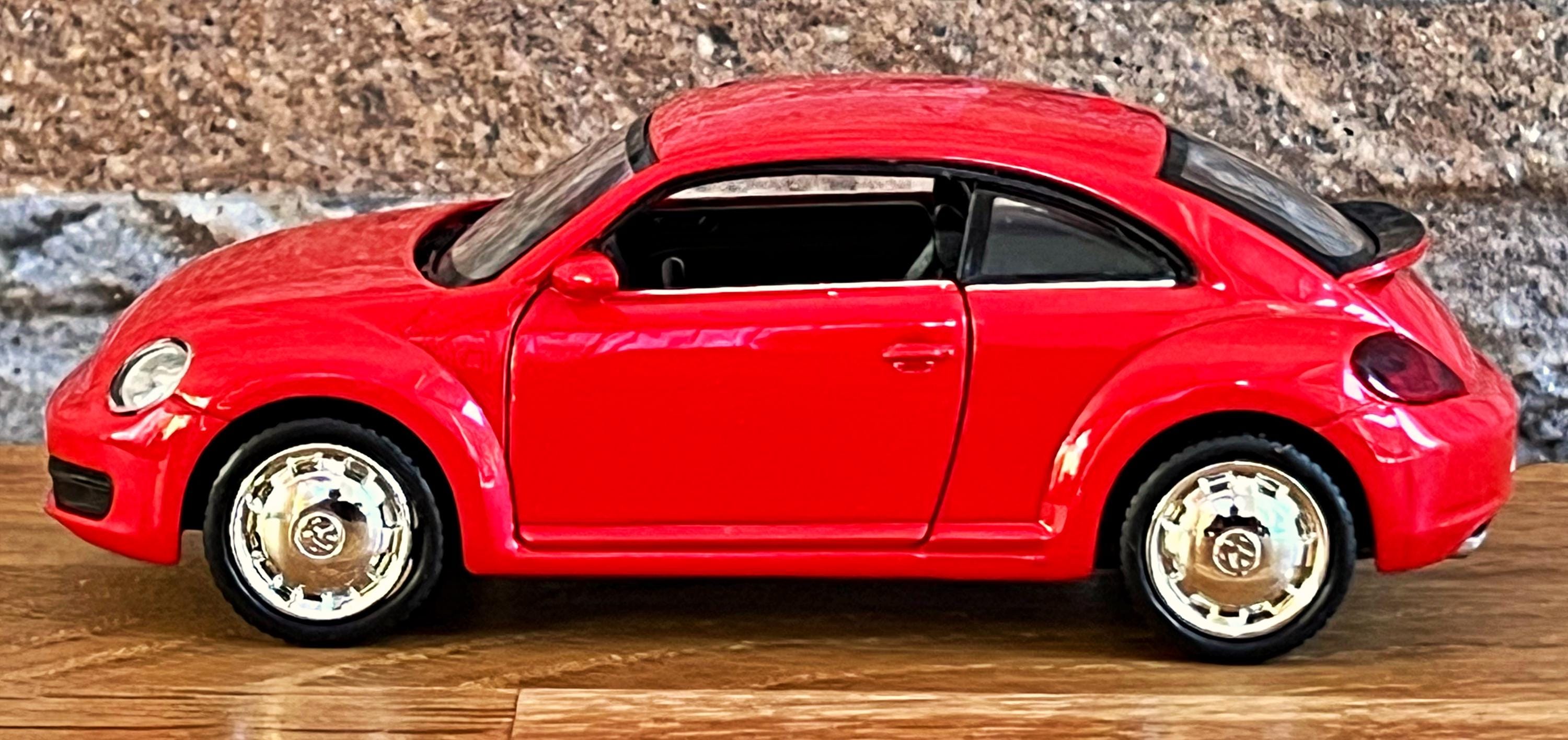 Volkswagen New Beetle 2012 | Model Car | 1/34 Diecast Car | 1:34