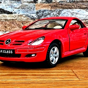Mercedes Benz SLK Class | Model car | Diecast car | Mercedes SLK 350 | 1:32 scale model car | Collection car | Mercedes Benz Diecast