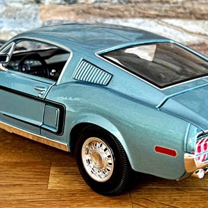 Ford Mustang GT 1968, Model Car, Diecast Car, 1/18 Scale Model Car ...
