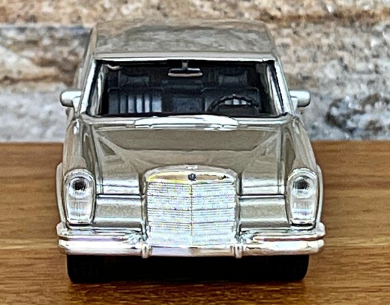 Mercedes Benz 600 1963 , Vintage Model Car , Diecast Car, 1/36