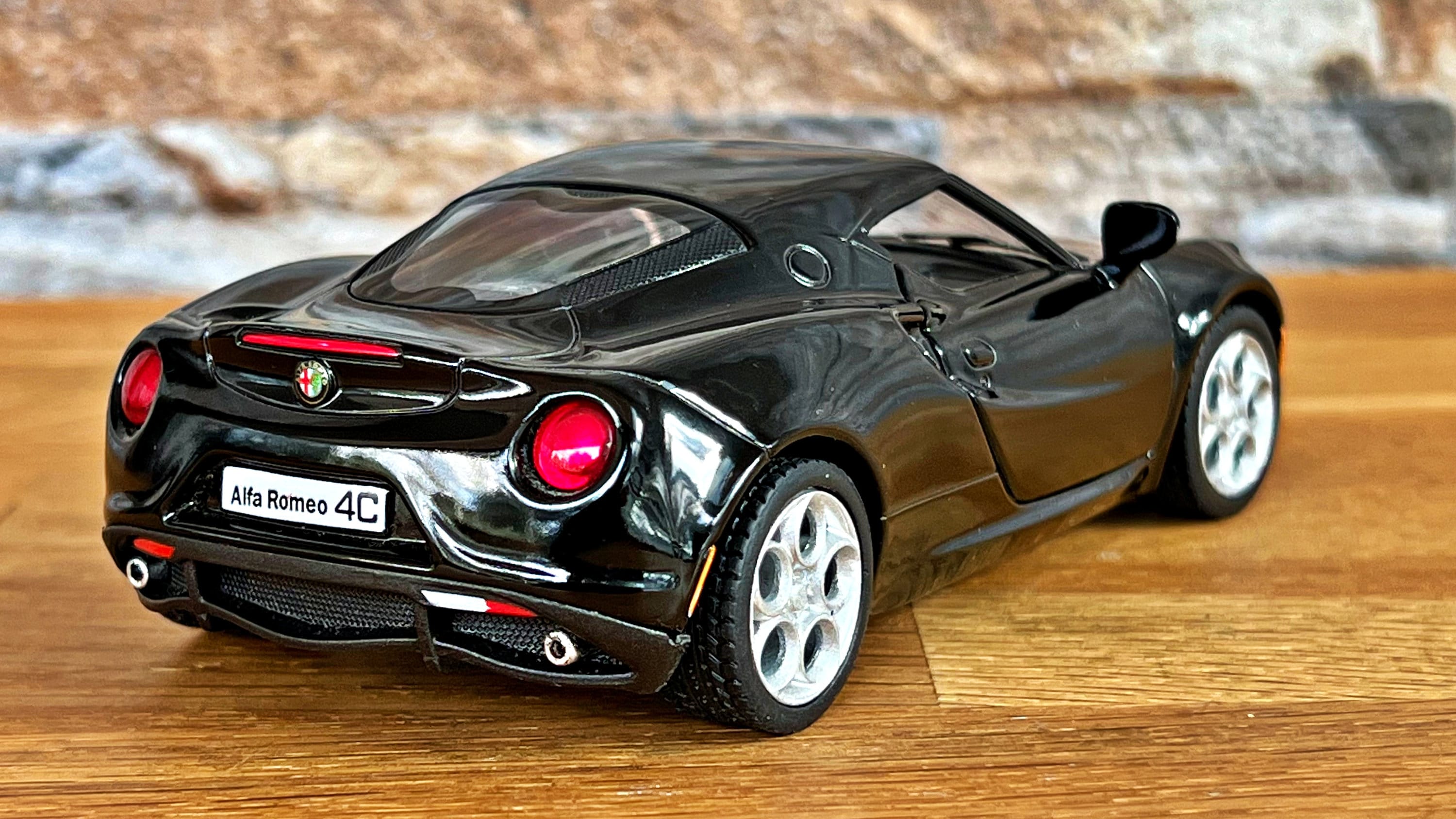 Maquette AUTOart 1/18 Alfa Romeo 4C Blanche - Collection