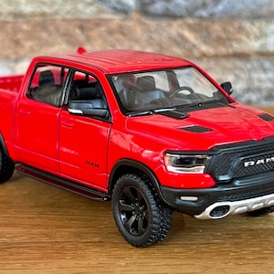 RAM 1500 Rebel 2019 Model , 1/46 diecast car, 1/46 scale model car, car model metal, Diecast collection, 1/46 diecast truck