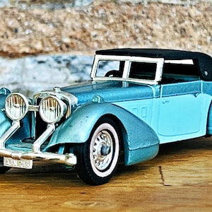 1938 Hispano Suiza , Vintage diecast car, 1/48 scale model car, metal car model, old classic car, diecast car collection, Collection item