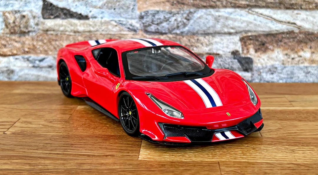 Ferrari 488 Pista | 1/24 Scale Model Car | 1:24 Diecast Car Model | 1/ ...