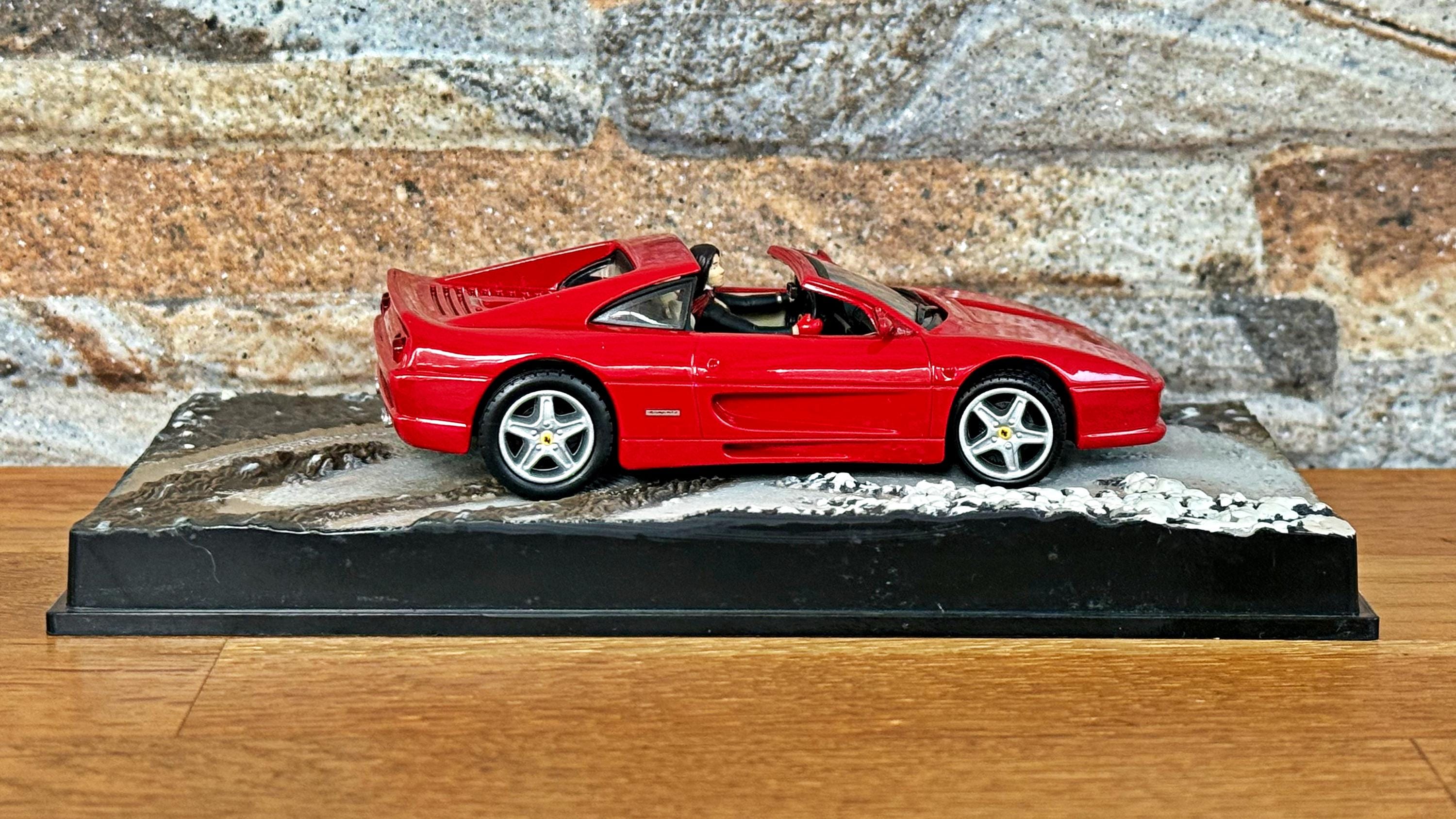Ferrari F355 GTS , 007 James Bond Collection Car, Vintage Diecast