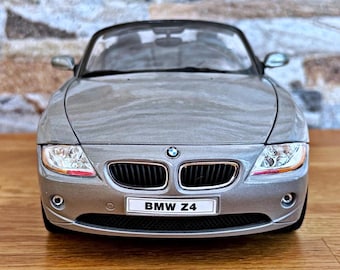 BMW Z4 | 1/18 Scale Model Car | Diecast Car | BMW 1/18 Scale