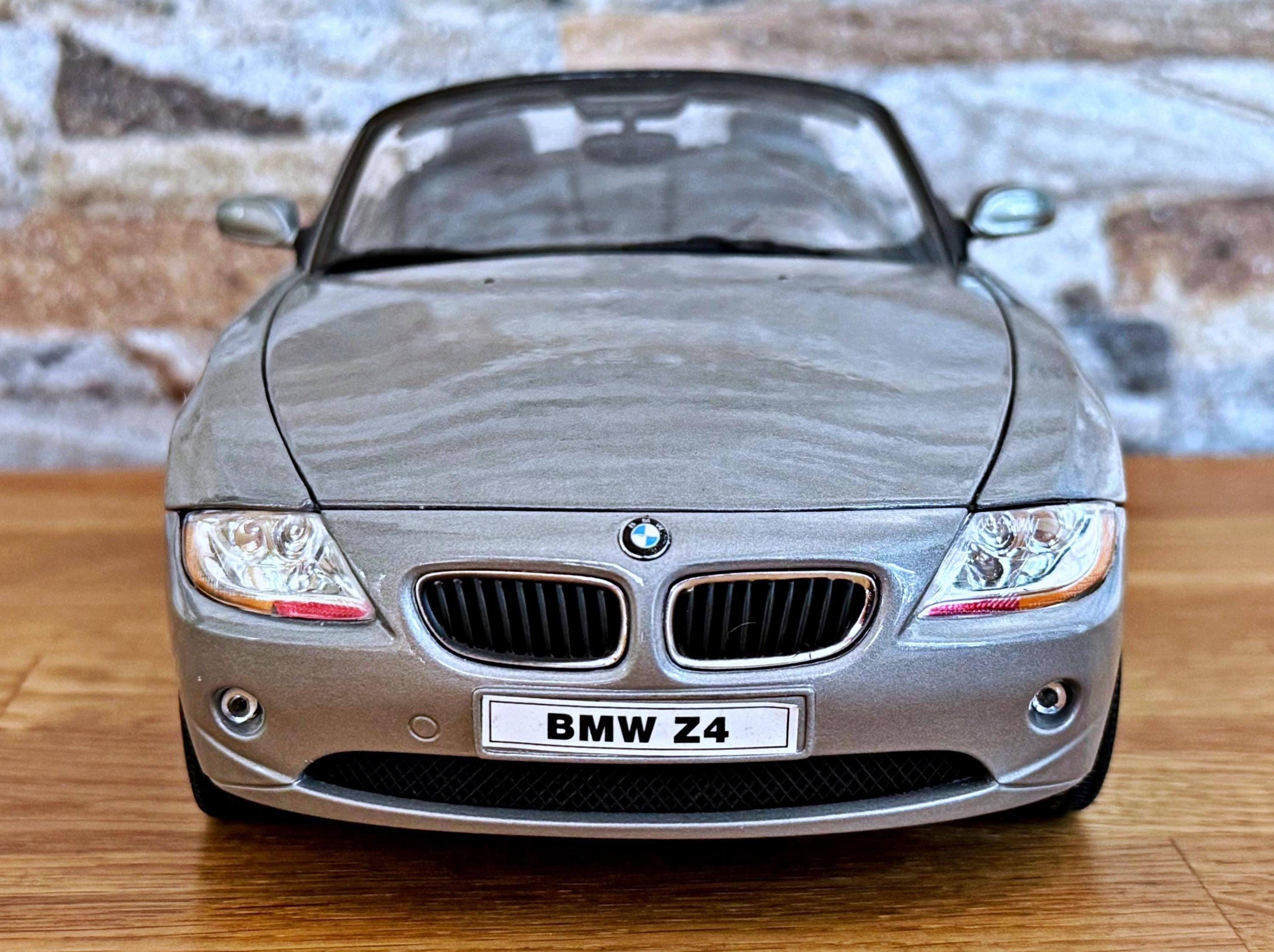 BMW Z4 | 1/18 Scale Model Car | Diecast Car | BMW 1/18 Scale