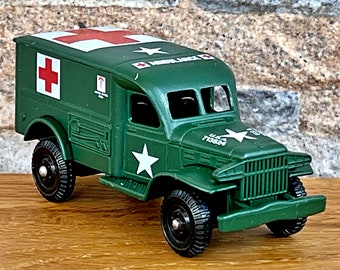 Greenlight 44780-A The Texas Chain Saw Massacre (1974) - 1972 Ford Club Wagon 1/64 Scale Diecast