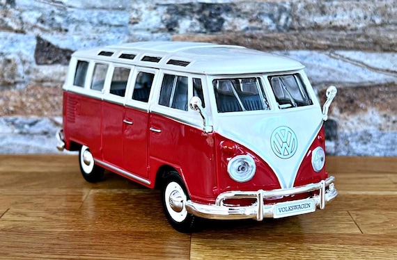 Volkswagen Van Samba | Model Car | Diecast Car | 1/25 Scale Model