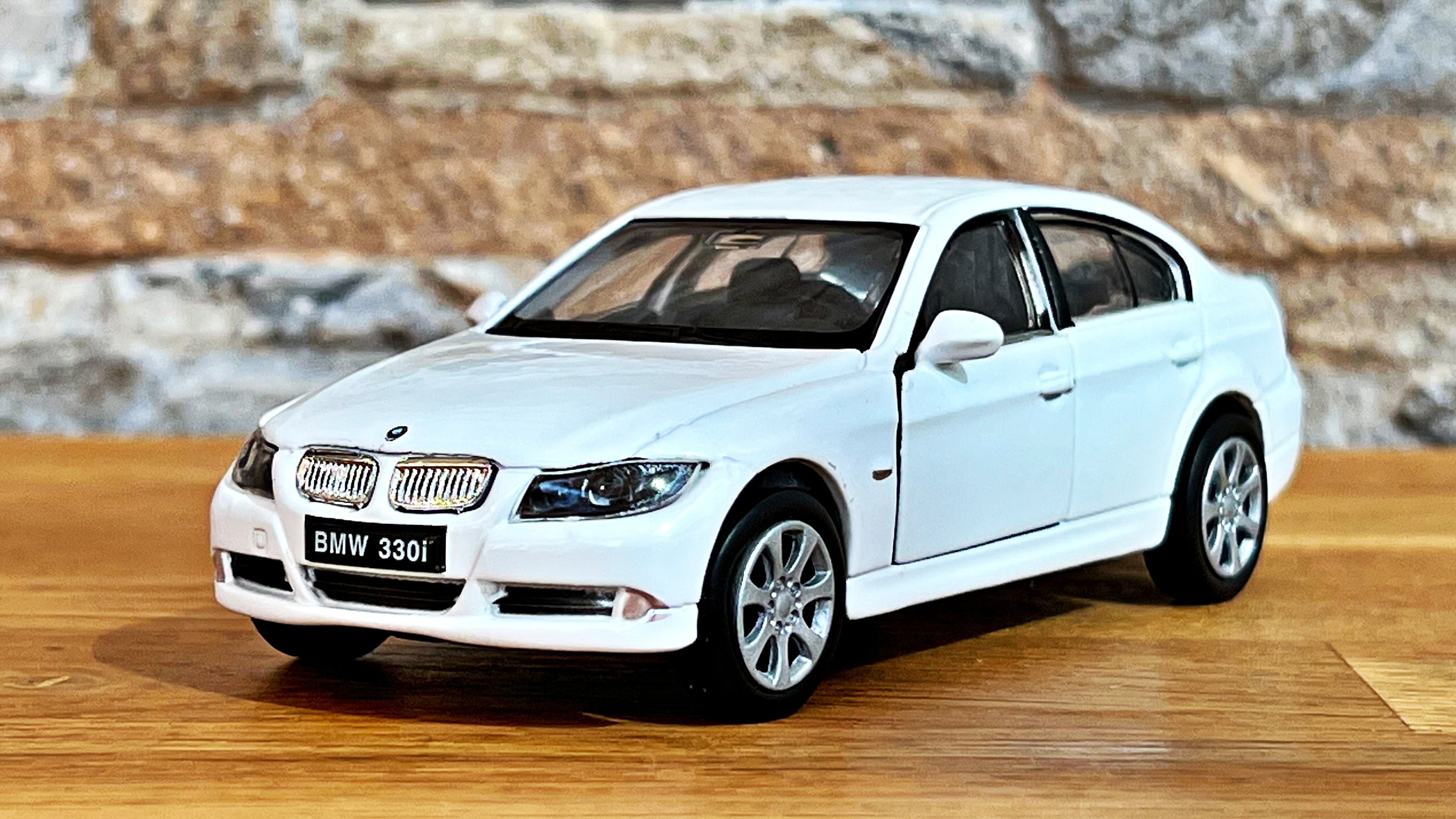 BMW 330i | Model Car | 1/36 Diecast Car | 1/36 Scale Model