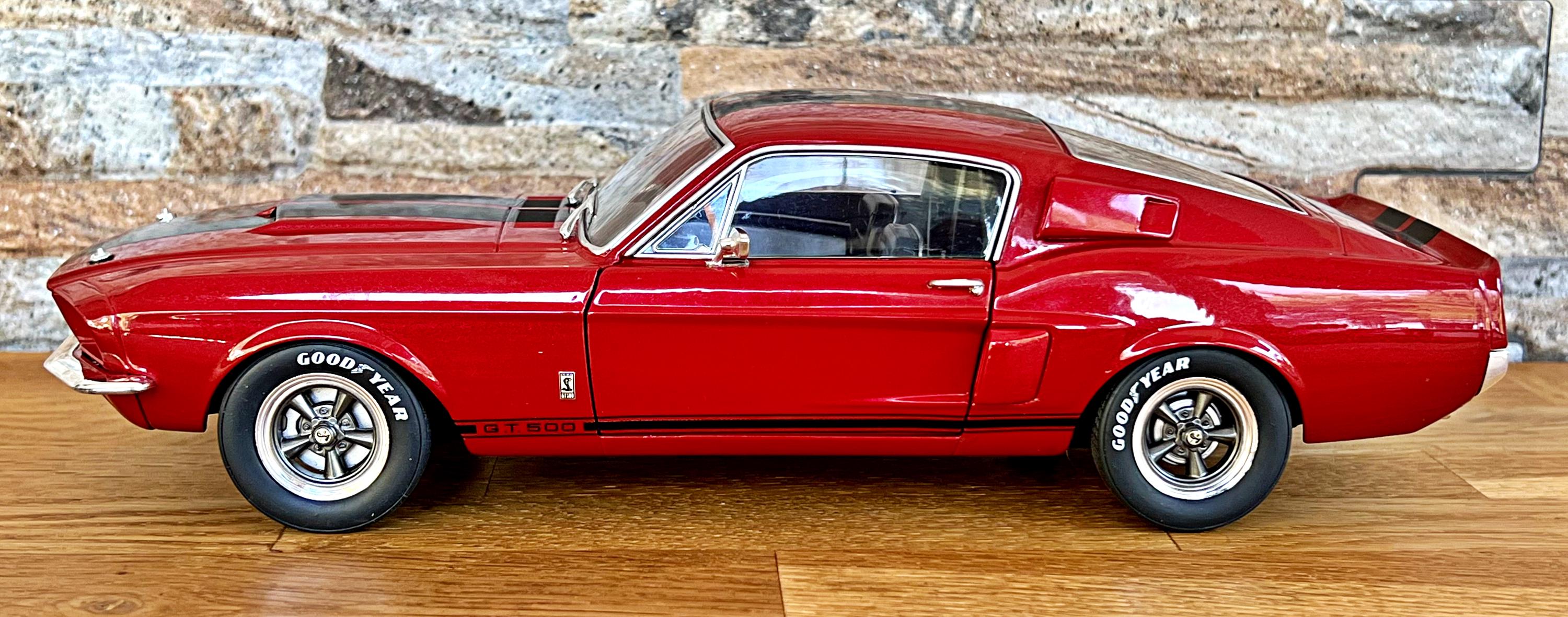 Ford Mustang Shelby GT-500 TM - Rivivere il fascino dell'America anni Ford Mustang Shelby GT-500 TM - Rivivere il fascino dell'America anni