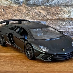 Lamborghini Aventador SV Coupe 2015 , Model car, Diecast car, 1/36 scale model car, car model , Collectible car, Lamborghini , Matte black