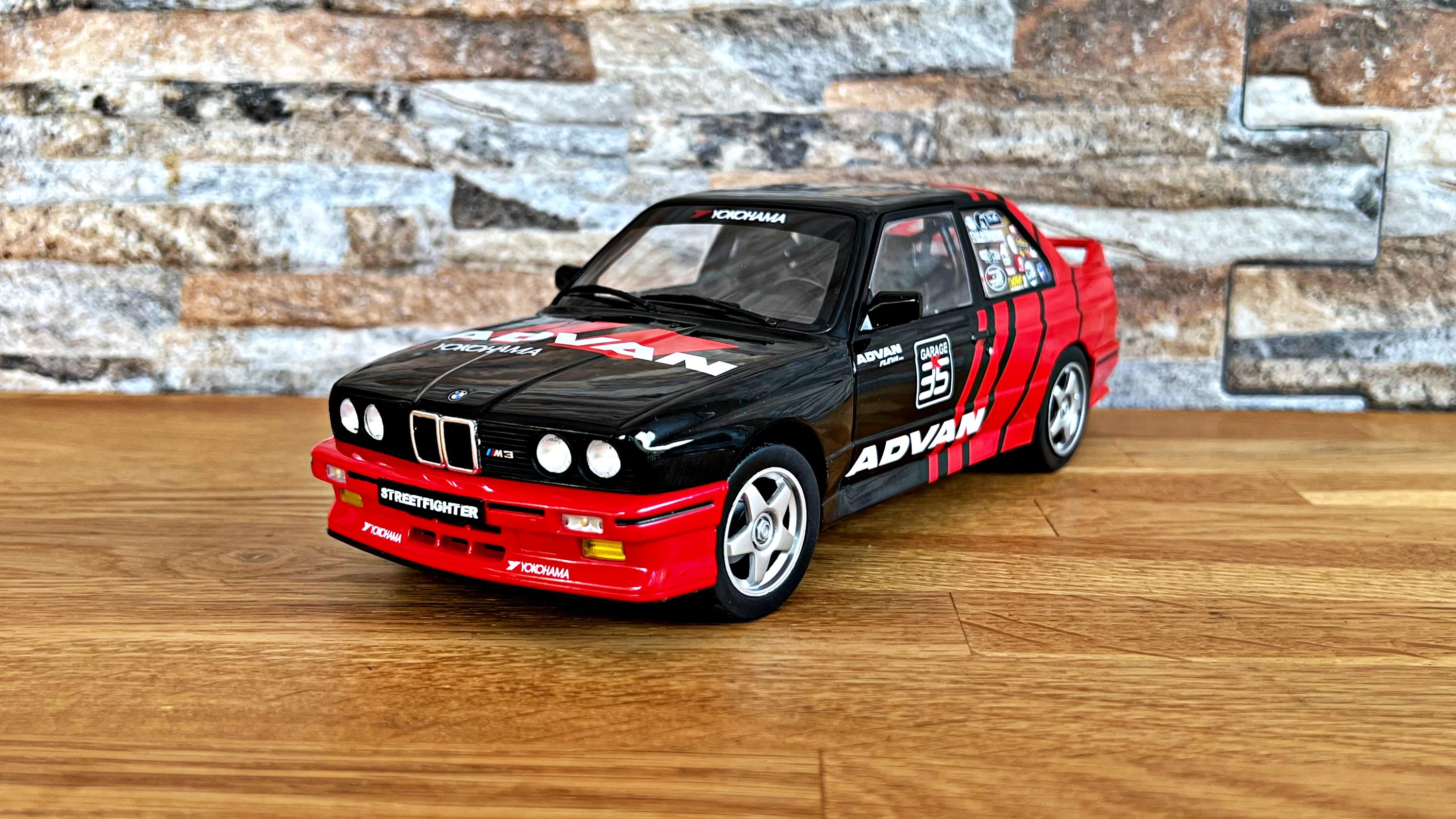 BMW E30 M3 | モデルカー | 1/18スケール モデルカー | ダイキャスト