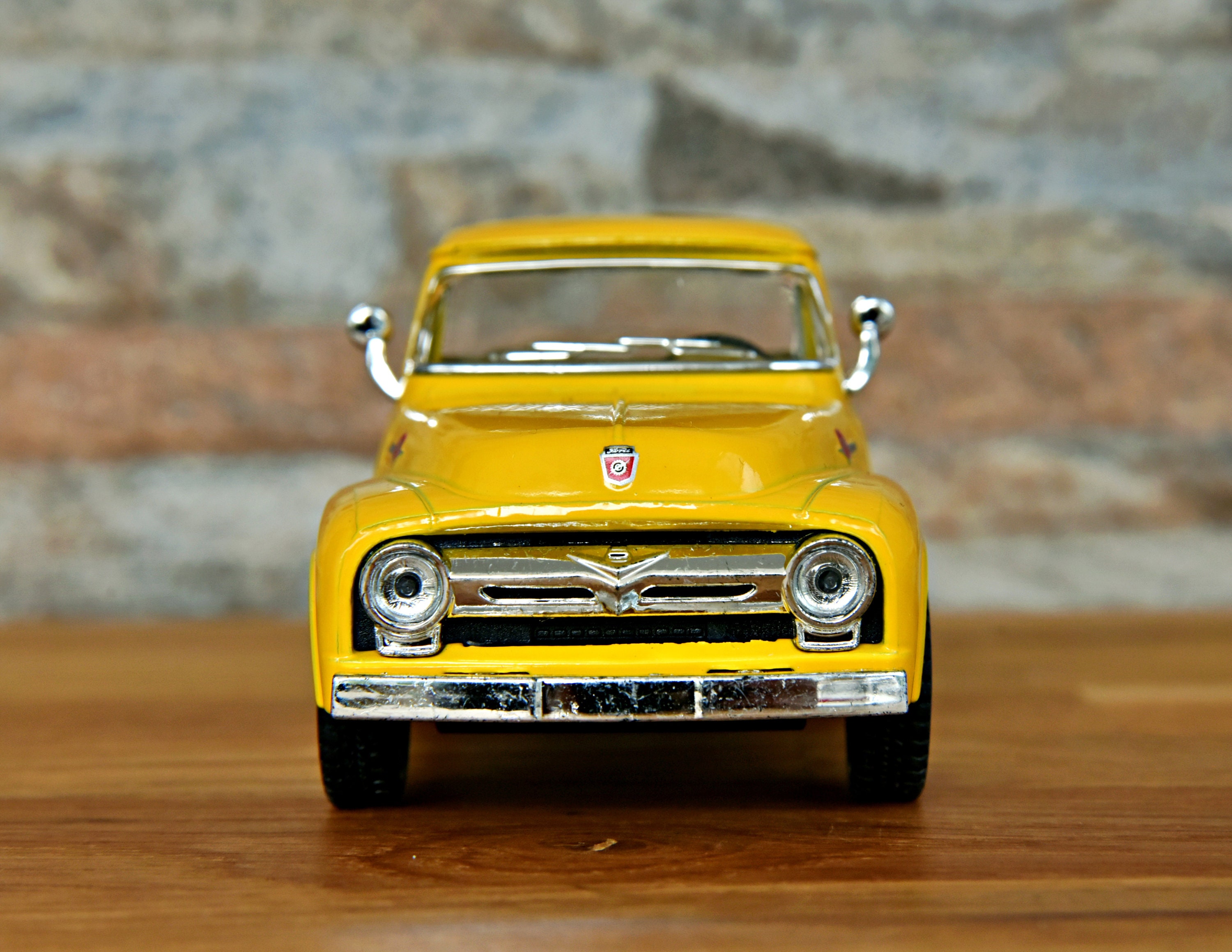 フォード F-100 ピックアップ 1956、1/38 スケール モデルカー、ダイ