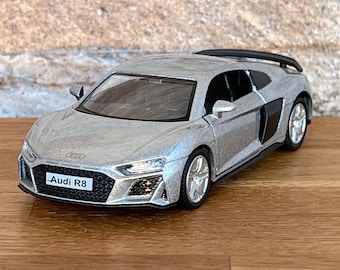 Audi R8 Coupé | Modèle réduit de voiture | Voiture miniature 1/36 | Modèle réduit de voiture | Modèle réduit de voiture à l'échelle 1:36 | Objet de collection | Modèle moulé sous pression | Audi Miniature