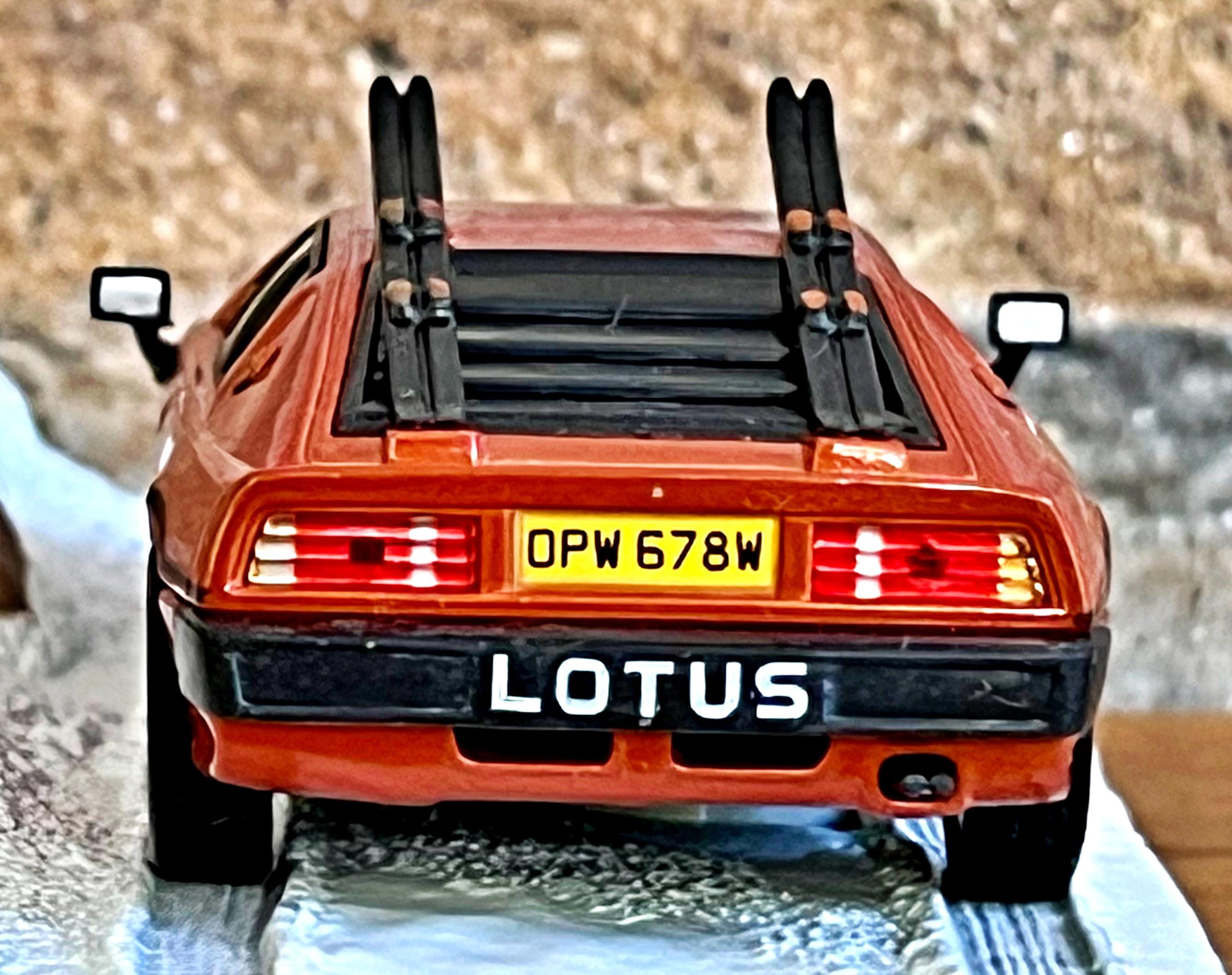 Lotus Esprit Turbo James Bond 007 (Gebraucht) in Safnern für CHF 15