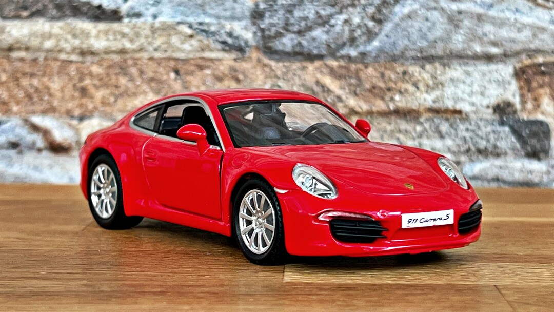 Porsche 911 Carrera S , Model Metal Car, Scale 1/34, 1/34 Diecast