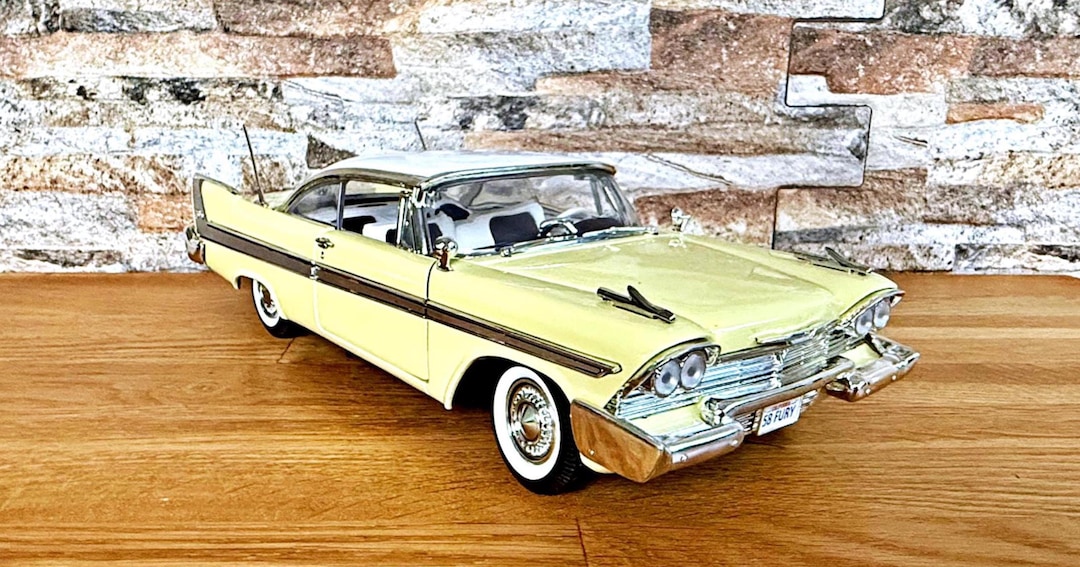 アンソンモデルカー1/18 プリムスフューリー il_1080xN.7336391904_t0v3.jpg