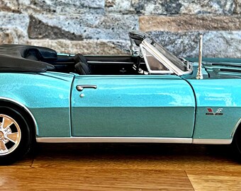 シボレー カマロ RS/SS 396 1967 | ヴィンテージ モデルカー | 1/18