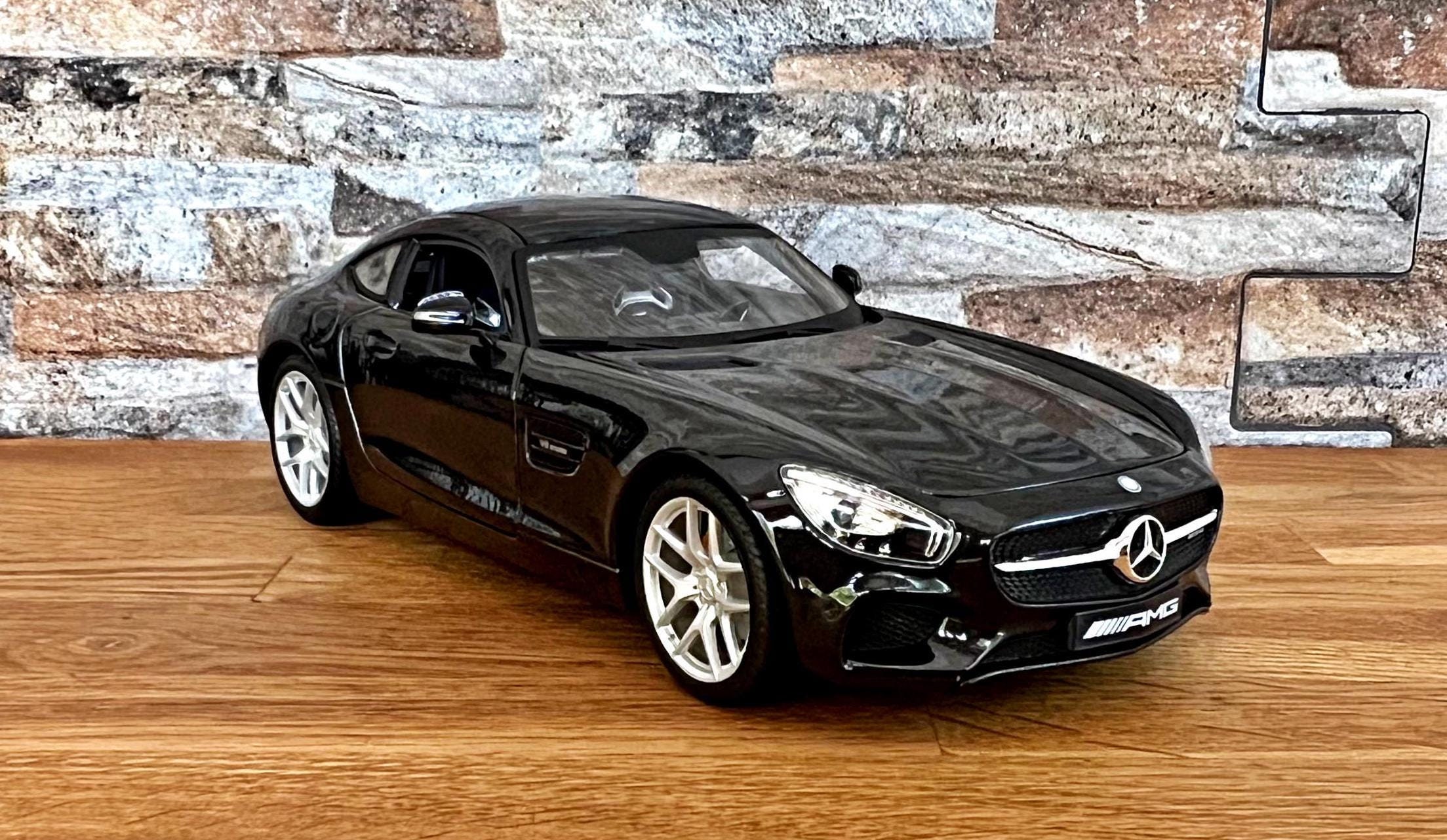 メルセデスベンツ AMG GT | モデルカー | ダイキャストカー | 1/18