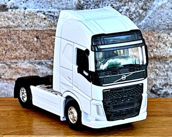 Volvo FH | Diecast Car | Model Car | 1/64 Scale Model Truck | Die