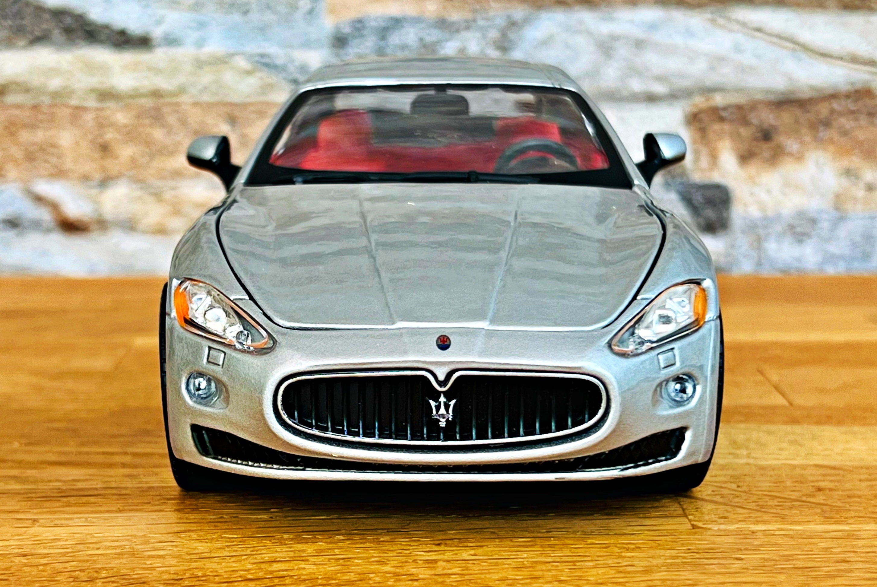 Maserati Gran Turismo 2008 , Model Car, 1/24 Scale Diecast Car, 1