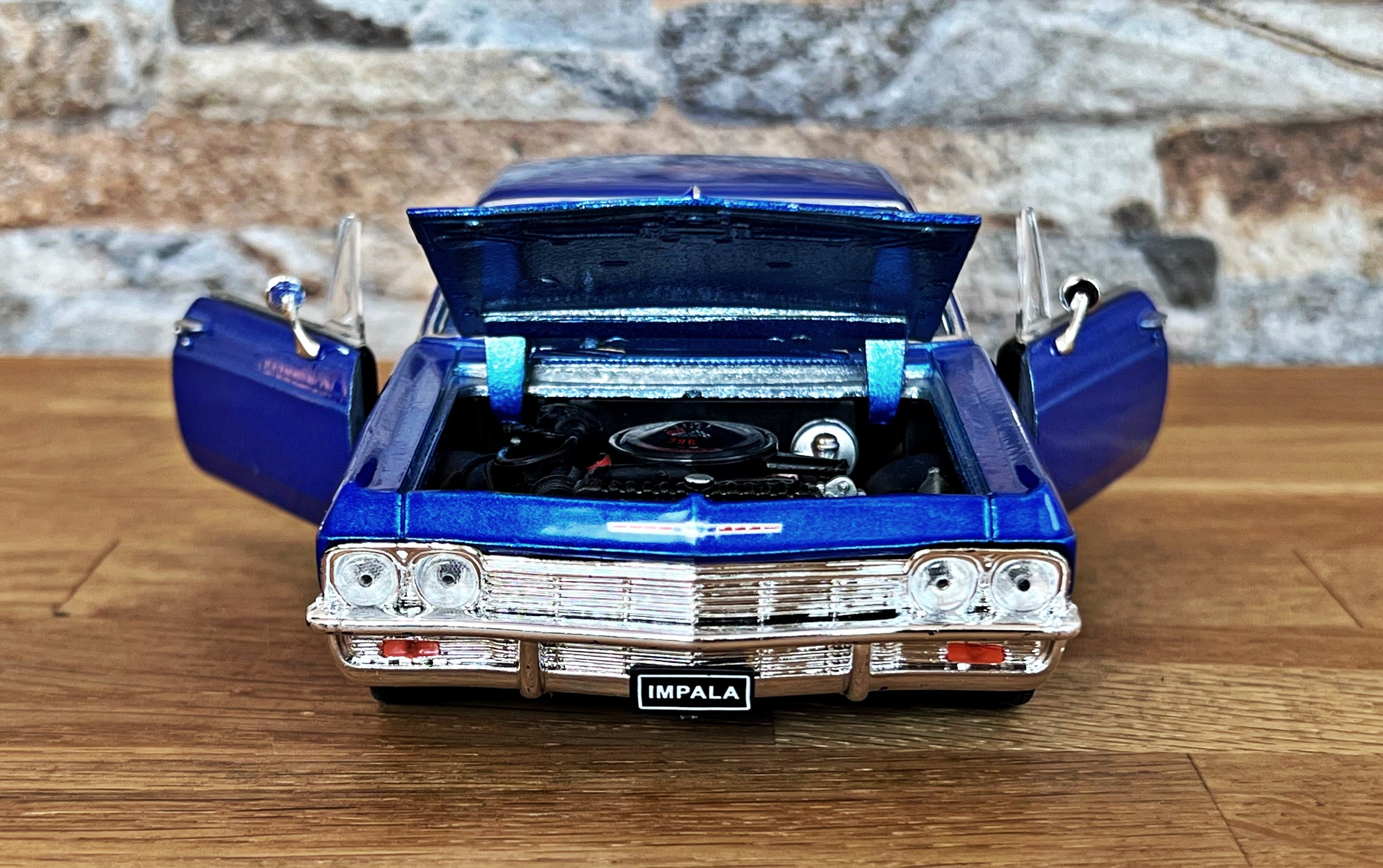1965 Chevy Impala SS396, Red - Welly 22417 -1/24 scale Diecast Model Toy Car (Brand New, but NOT IN BOX