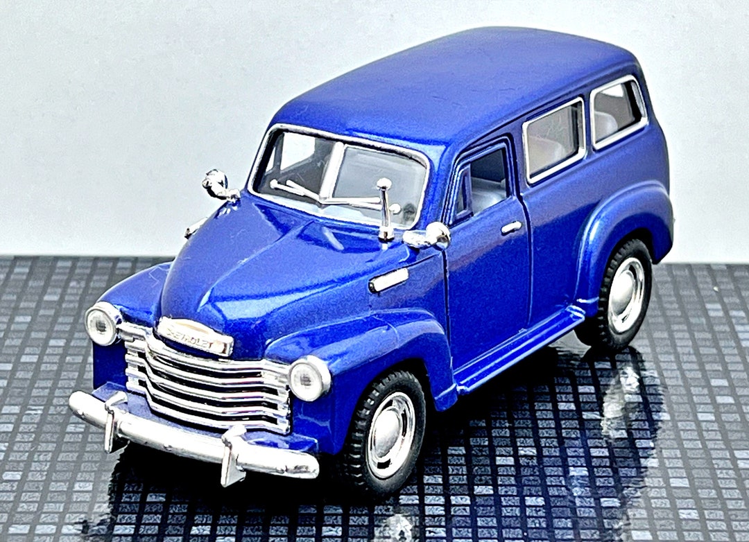 ミニカー GMC CARRYALL SUBURBAN(1950) 1/18 MIRA GMC CARRYALL SUBURBAN(1950) 1/18 MIRA ミニチュアカー ミニカー
