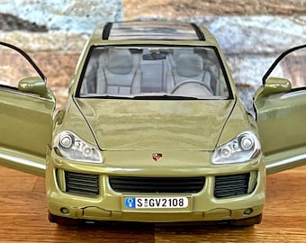 ミニカー MINICHAMPS PORSCHE CAYENNE S HYBRID Porsche Cayenne S Hybrid 1:43 Minichamps White Miniature - Etsy