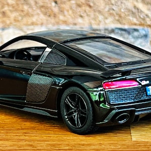 Audi R8 Coupe 2020, model car, 1/36 scale model car,  1/36 diecast collection item, 1:36 diecast car, collection item, Audi, diecast car