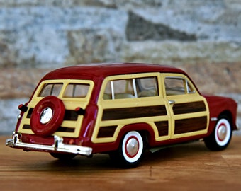 フォード ウッディ ワゴン 1949 | ヴィンテージ モデルカー | ダイ