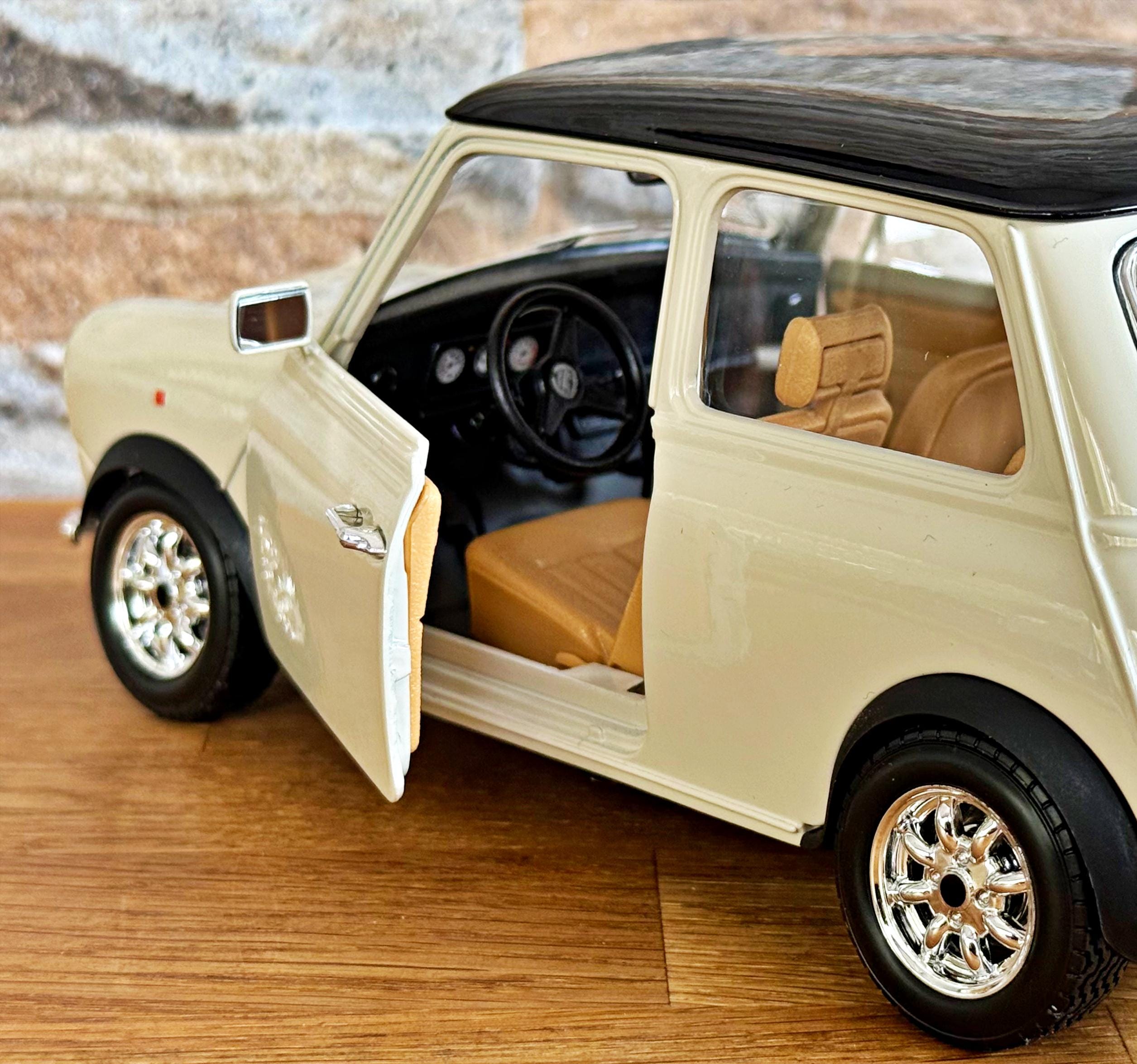 ミニクーパー 1969 | 1/18 ダイキャストモデルカー | 1/18スケール