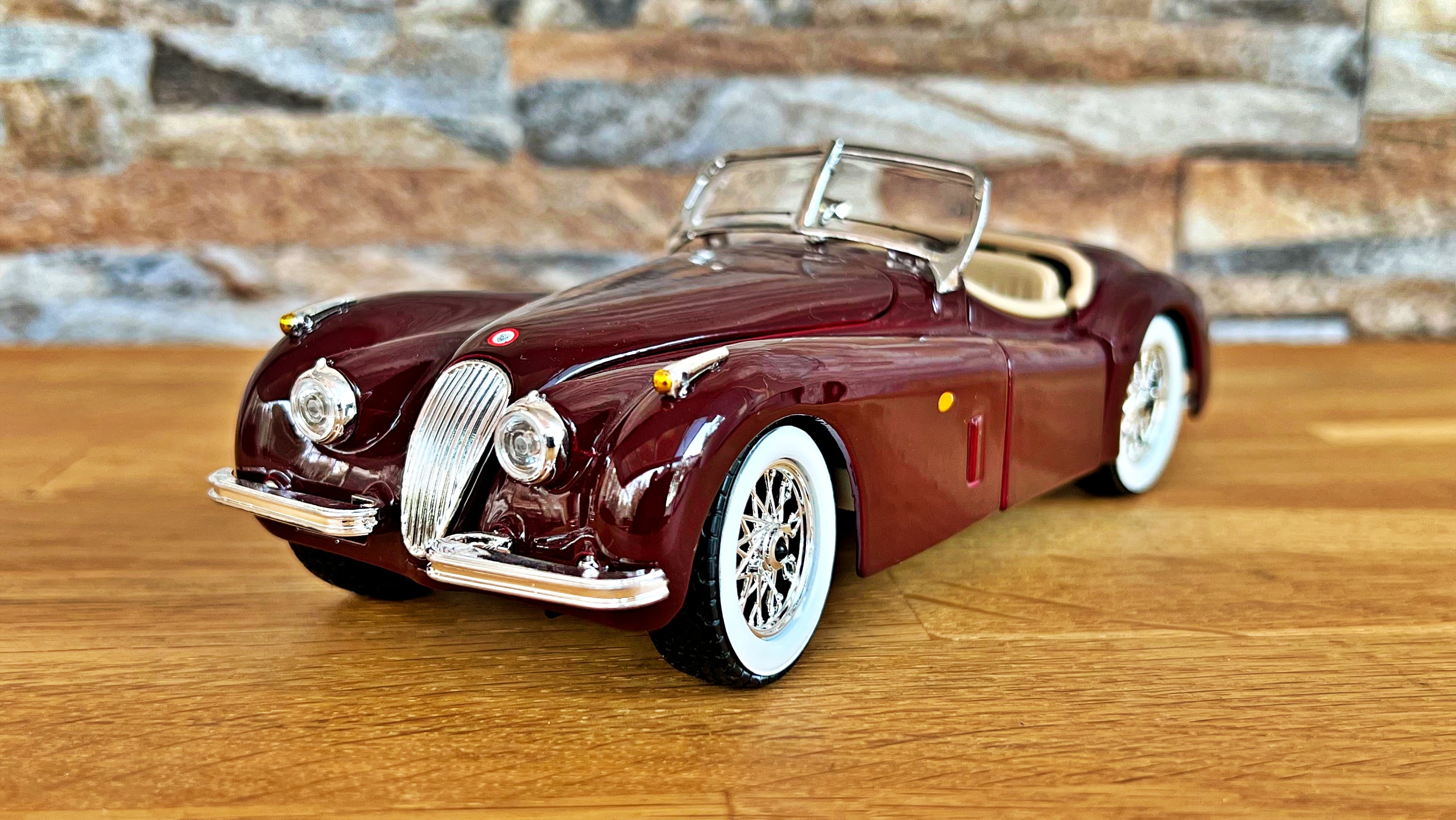 1/24 ＢＥＮＺ、ＢＭＷ、ＪＡＧＵＡＲ　4台セット Jaguar XK120 , 1/24 Scale Model Car, Diecast Car Model , Classic