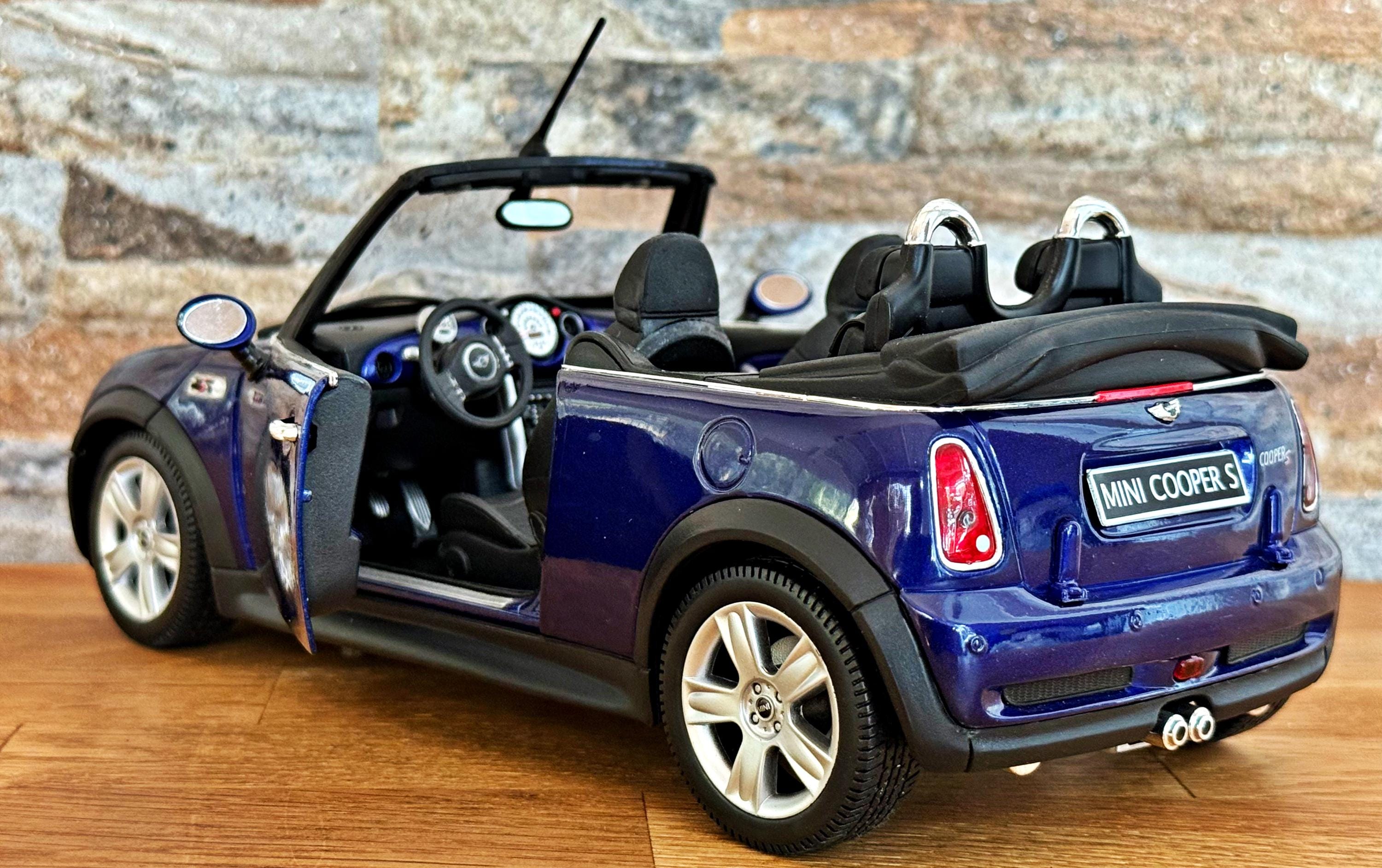 MINI Cooper S Convertible ミニカー Mini Cooper S Cabrio | 1/18 Diecast Model Car | 1/18 Scale Model