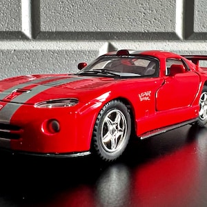 Dodge Viper 2012 / modello di auto / auto pressofusa 1:36 / modello di auto in scala 1/36 / modello pressofuso / oggetto da collezione / Dodge Diecast
