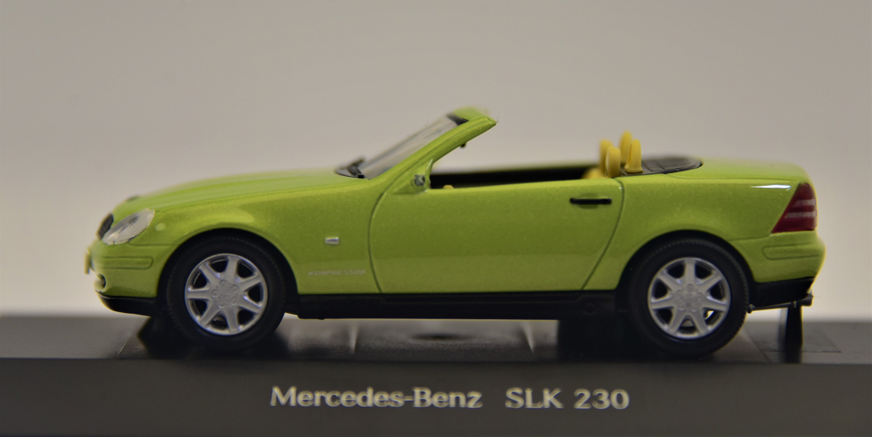 MERCEDES BENZ SLK230 1/18スケール　ミニカー 1 1/18 Mercedes-Benz Slk230 Minicar | eBay