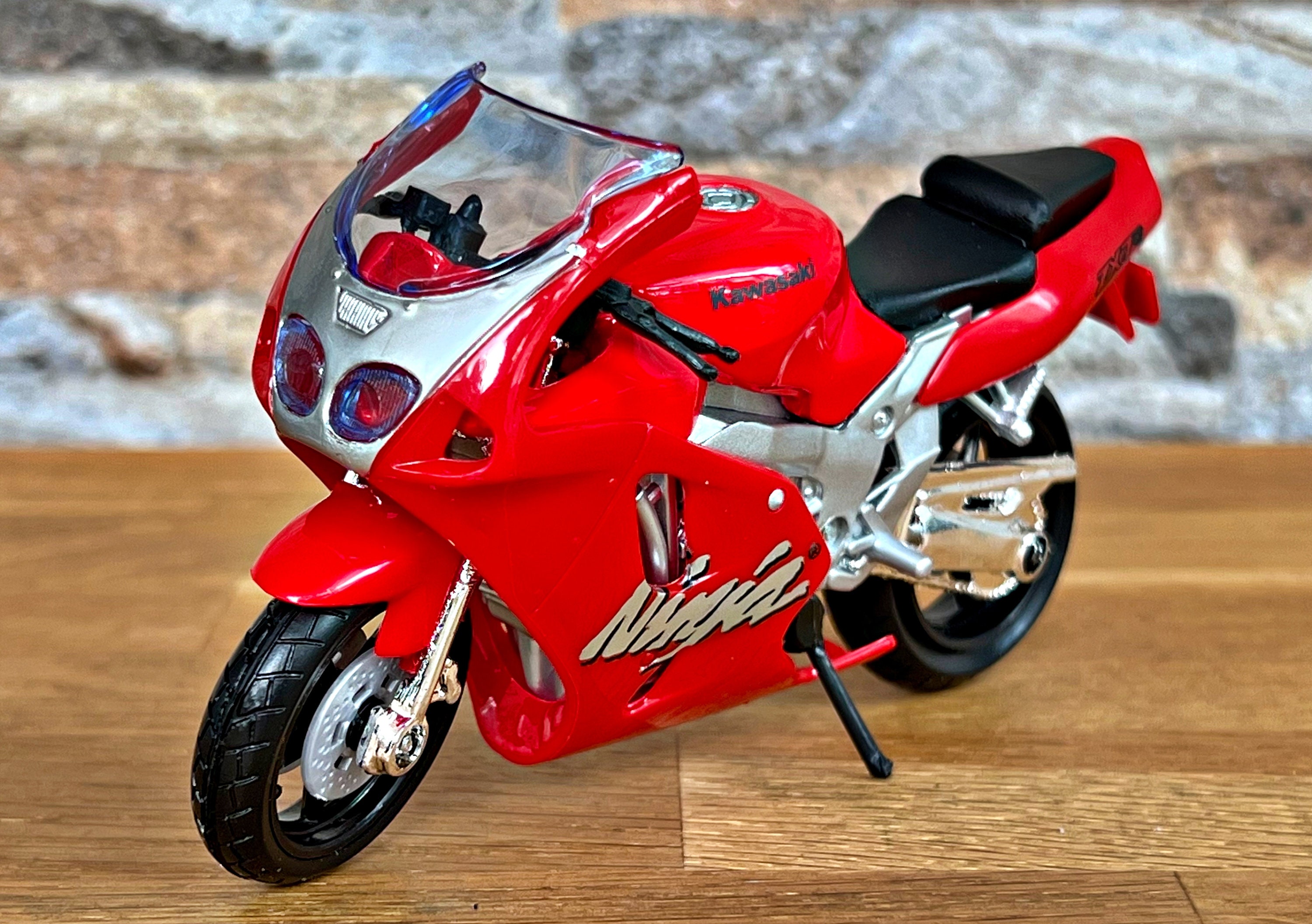 素晴らしい品質 Zx7r - Etsy アイドル
