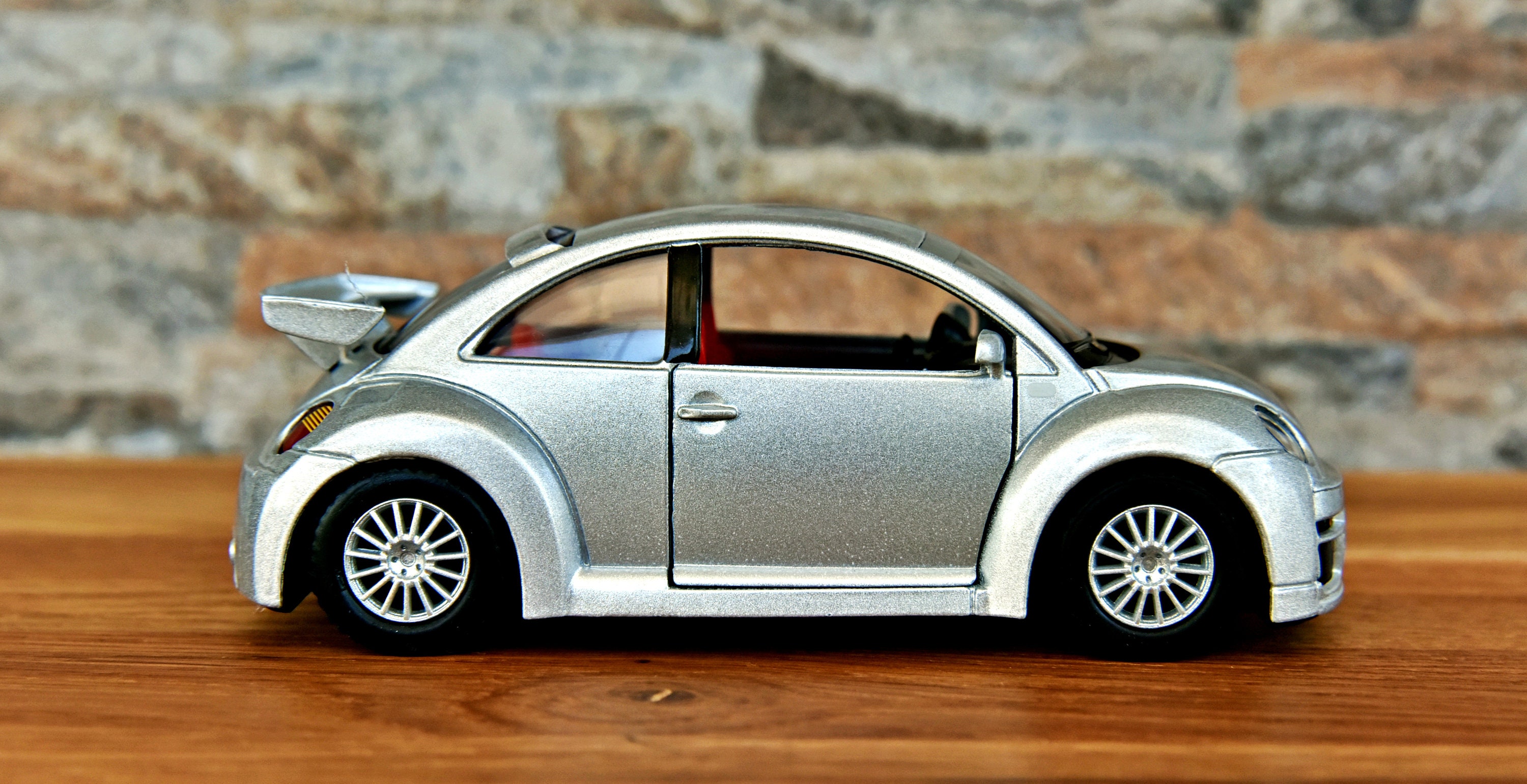 Amazon | レア 1/43 ニュー ビートル RSi New Beetle RSi 2001