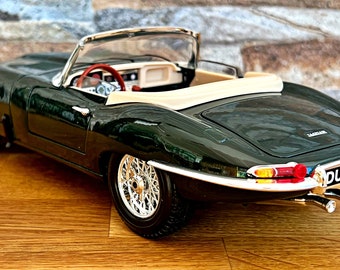 Jaguar E-type Cabriolet | 1/18 Scale Model Car | 1/18 Diecast Car