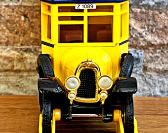 1923 Scania Vabis Post Bus , Vintage Diecast Bus, Model Bus, Scale