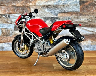 ドゥカティ モンスター S4、スケール 1/12 モデルバイク、ダイキャスト