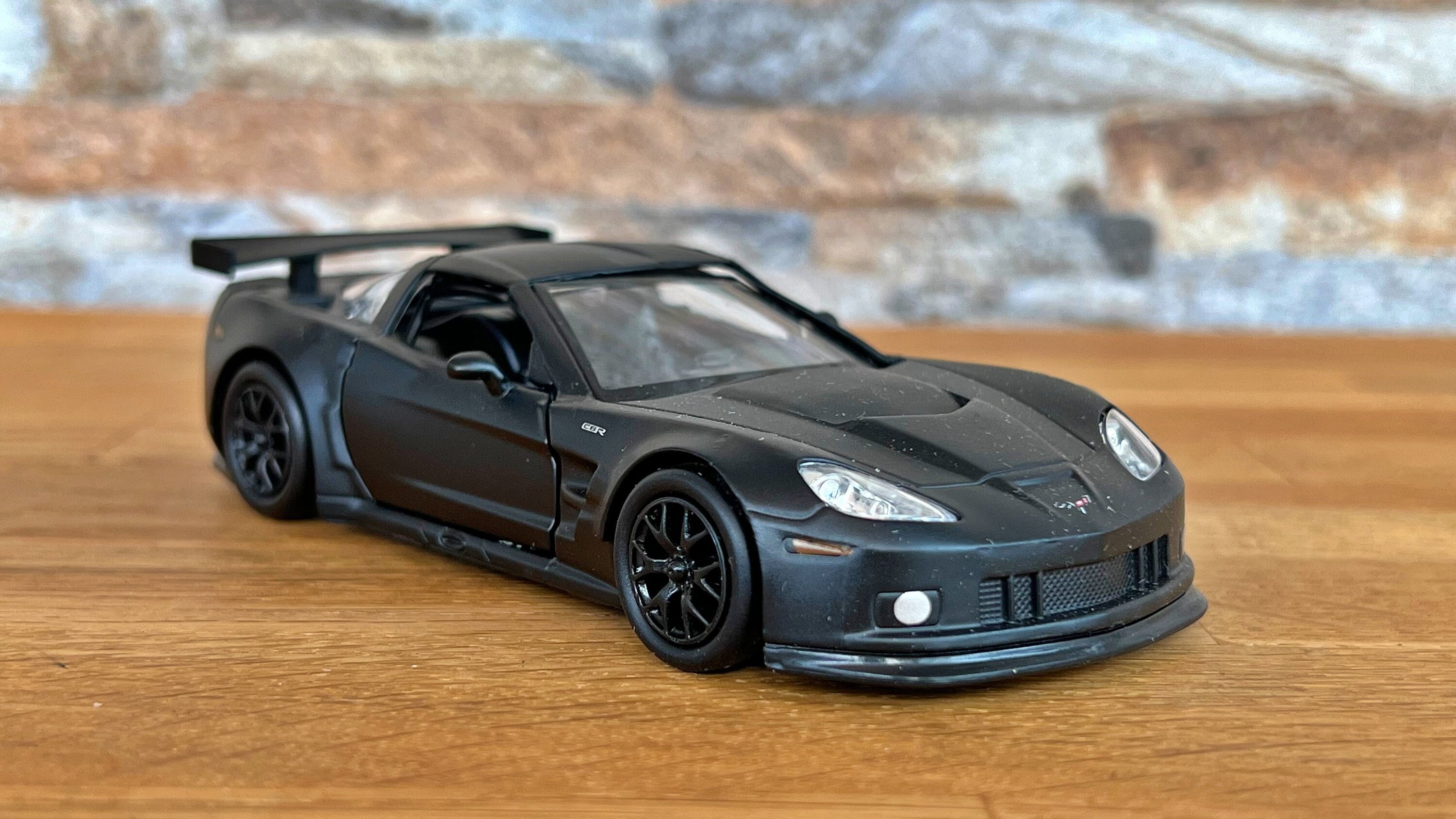 Chevrolet Corvette C6-R 2010 | 1/36 Diecast Car | 1/36 Scale Chevrolet Corvette C6-R 2010 | 1/36 Diecast Car | 1/36 Scale