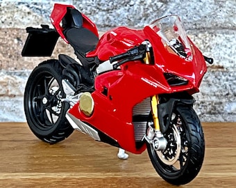 Ducati Panigale V4, Motorcycle Model, scale 1/18 Model motorcycle, diecast motorcycle, 1/18 die cast, Diecast model motorcycle, Ducati