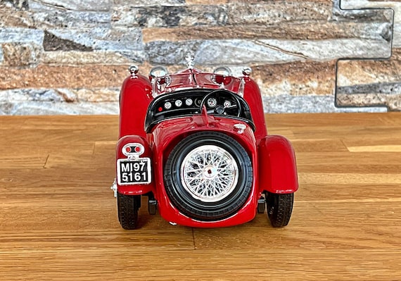 1/18 アルファロメオ8C 2300 スパイダー Alfa Romeo 8C Bburago-モデル1:18 alfa Romeo 8c 2300,スパイダーツーリング