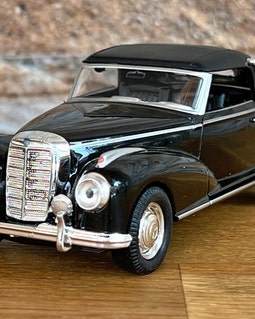 Mercedes Benz 300S 1955 | 1/36 Scale Diecast Car | Old Car Model