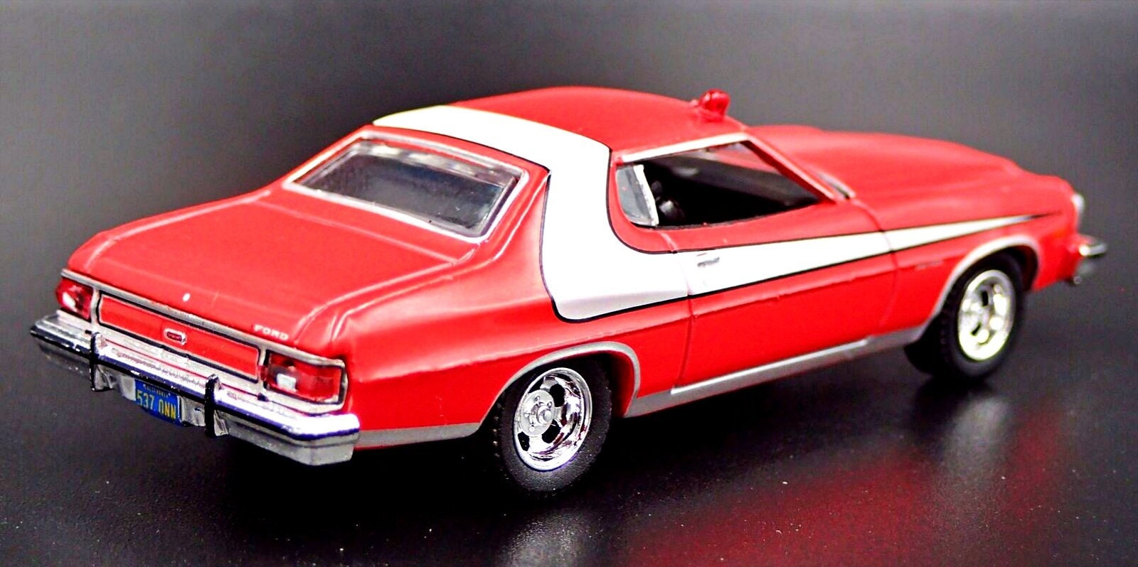 Ford Gran Torino : la voiture utilisée dans la série Starsky et Hutch