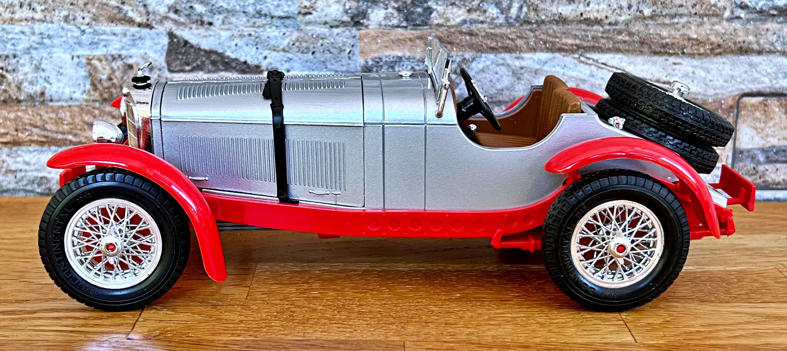 メルセデスベンツ SSKL 1931 | ヴィンテージモデルカー | 1/18スケール 