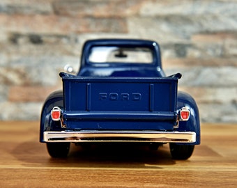 フォード F-100 ピックアップ 1956 | モデルカー | ダイキャストカー