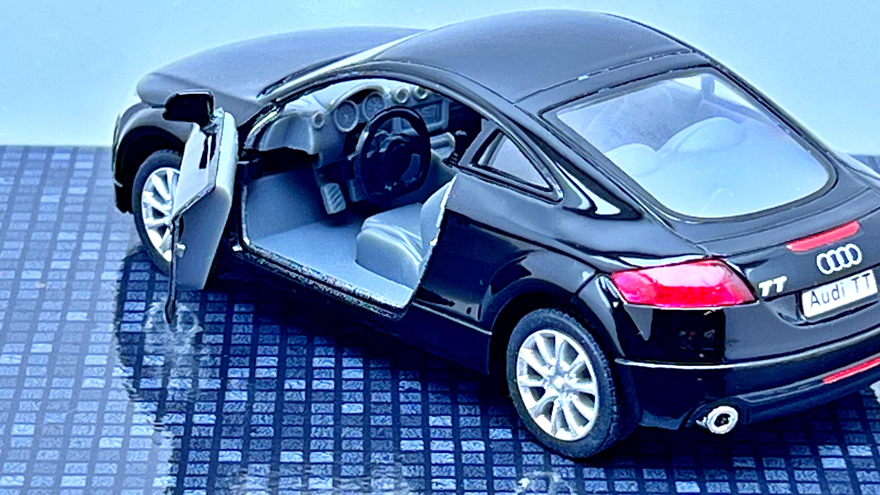Audi TT Coupe 2008 | Model Car | 1/32 Diecast Car | 1:32 Scale
