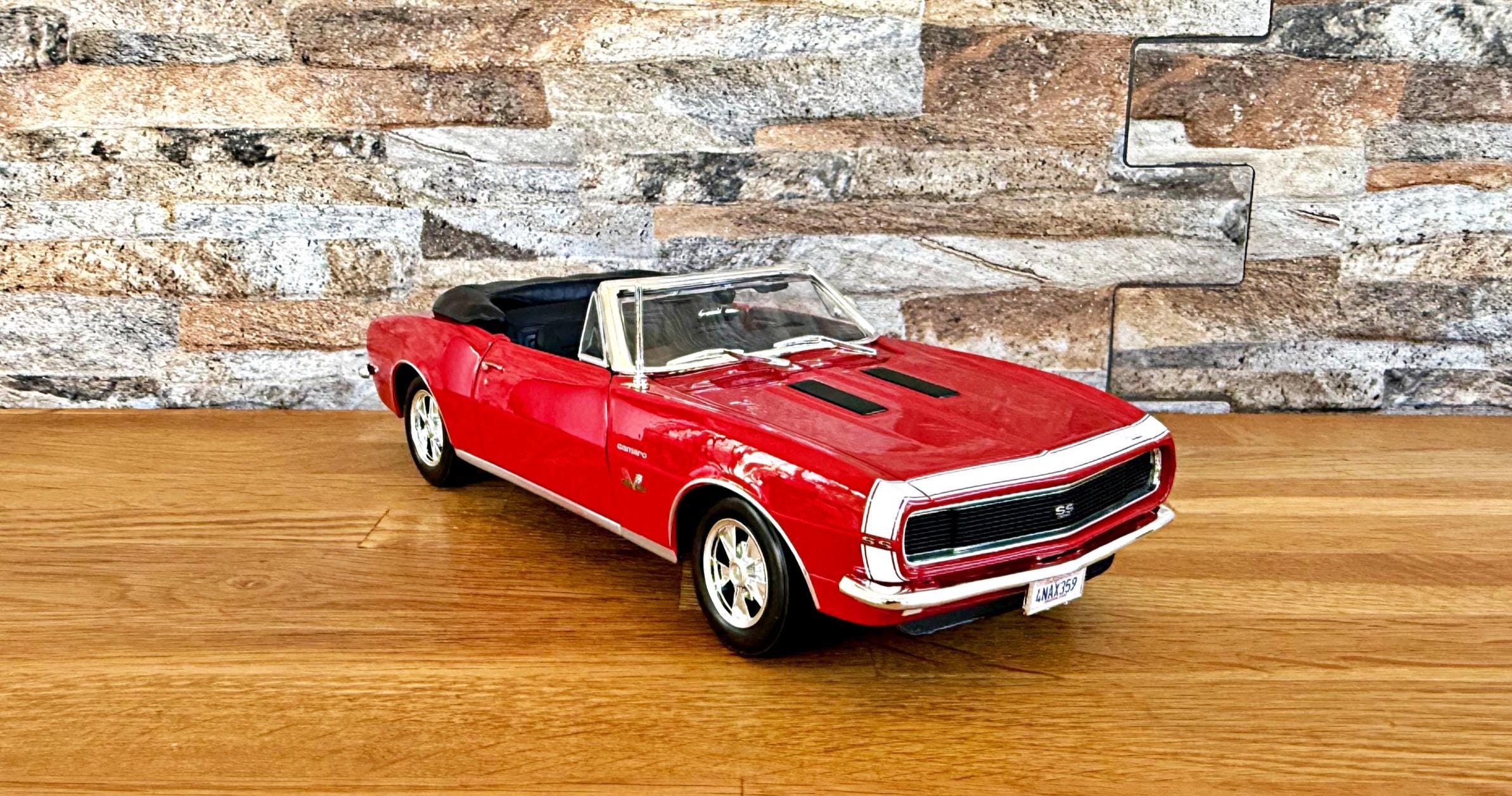シボレー カマロ SS 396 1967 | 1/18スケール モデルカー | ダイ